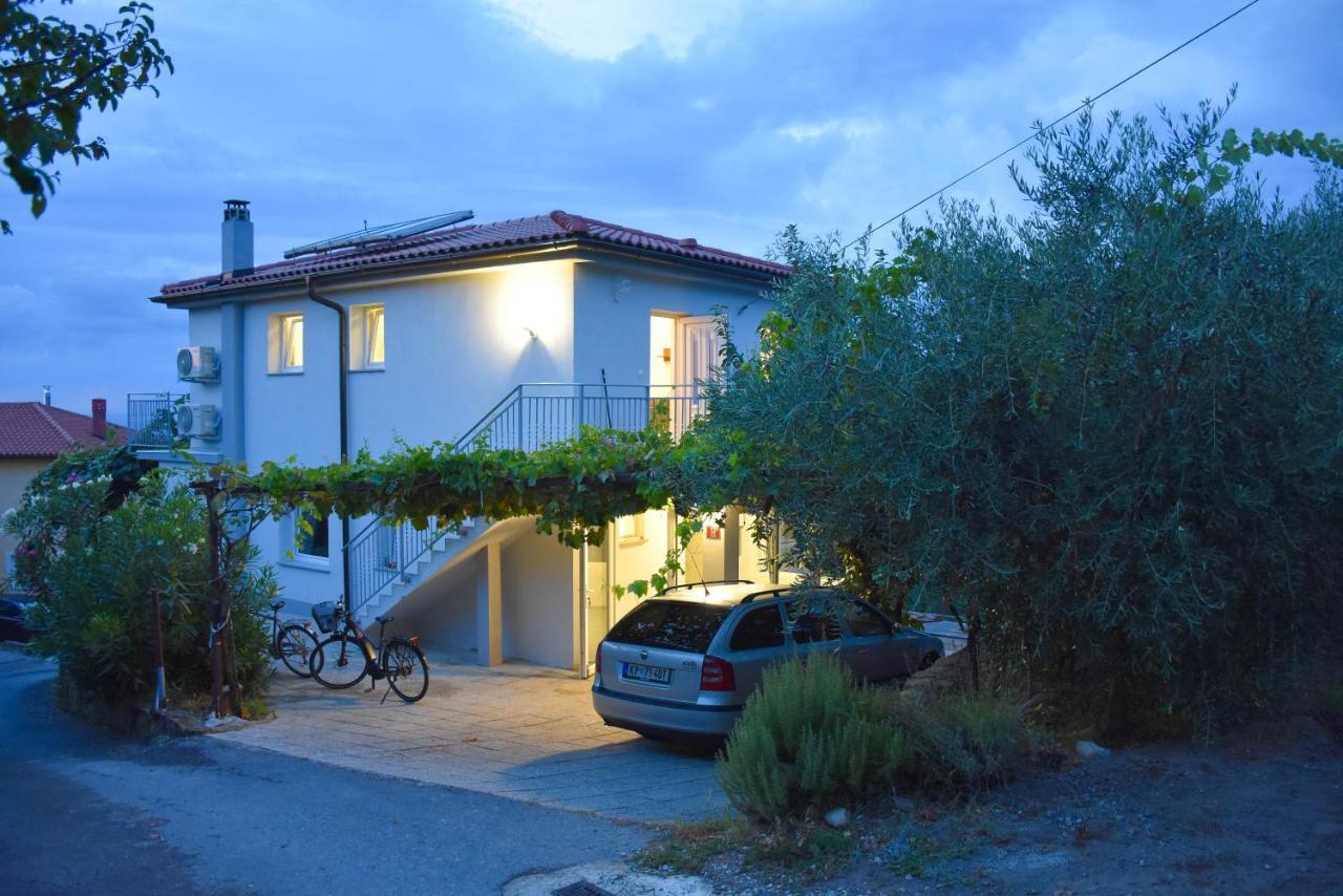 Apartma Med Oljkami - Portoroz Exterior foto